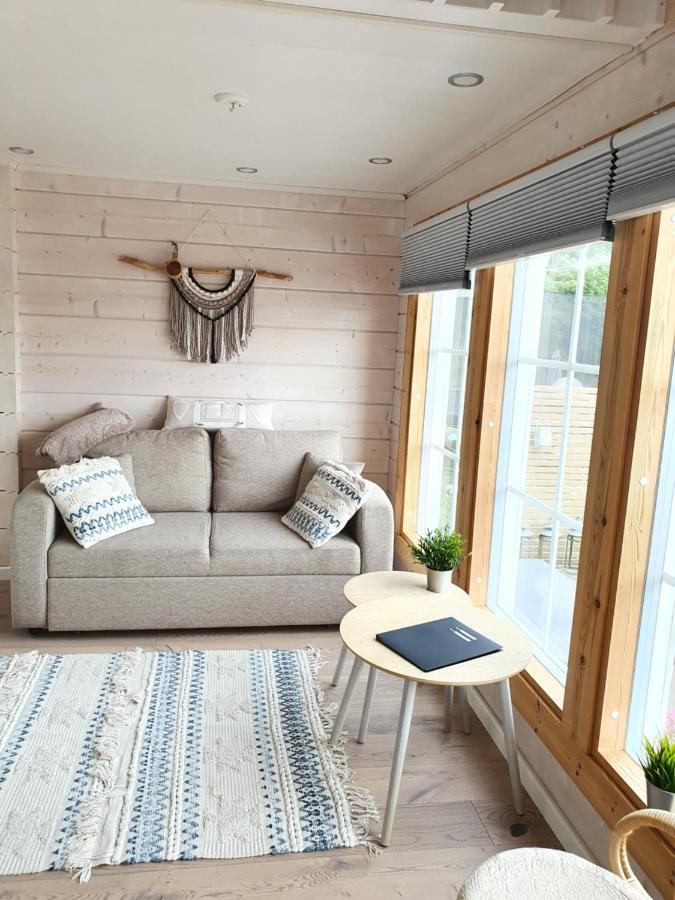 Stunning Log Cabin 45M2 On The Shore Of Kallavesi. Kuopio Eksteriør billede