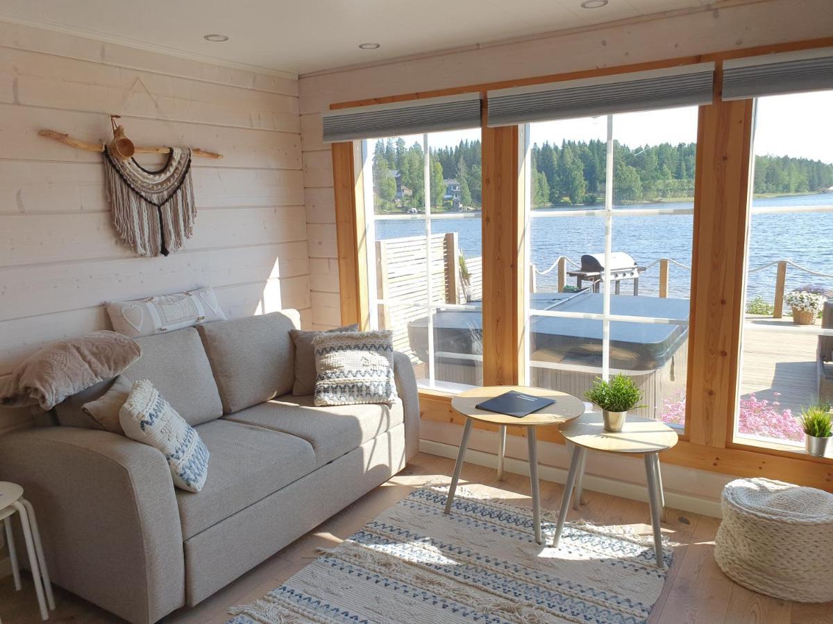 Stunning Log Cabin 45M2 On The Shore Of Kallavesi. Kuopio Eksteriør billede
