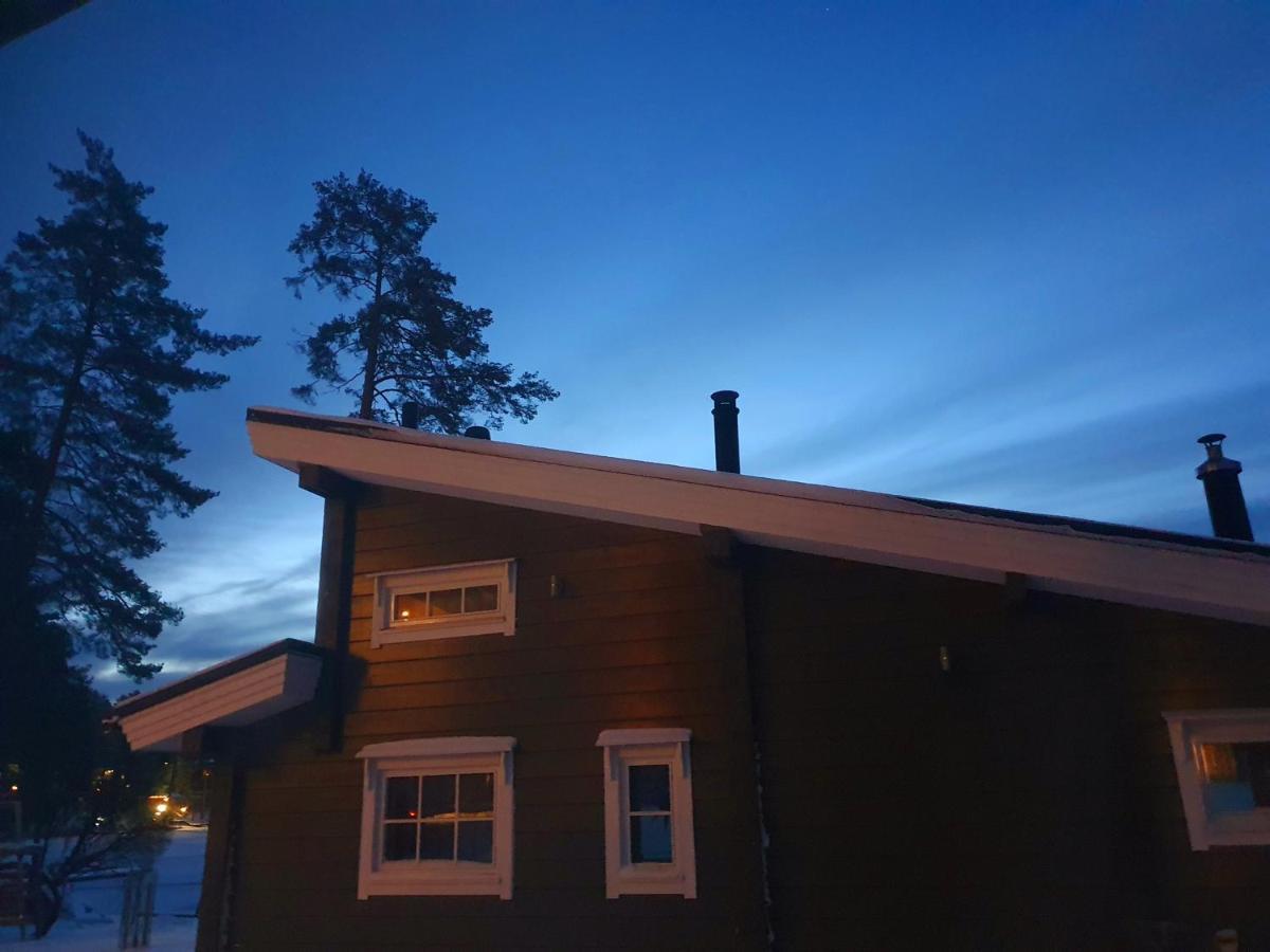 Stunning Log Cabin 45M2 On The Shore Of Kallavesi. Kuopio Eksteriør billede