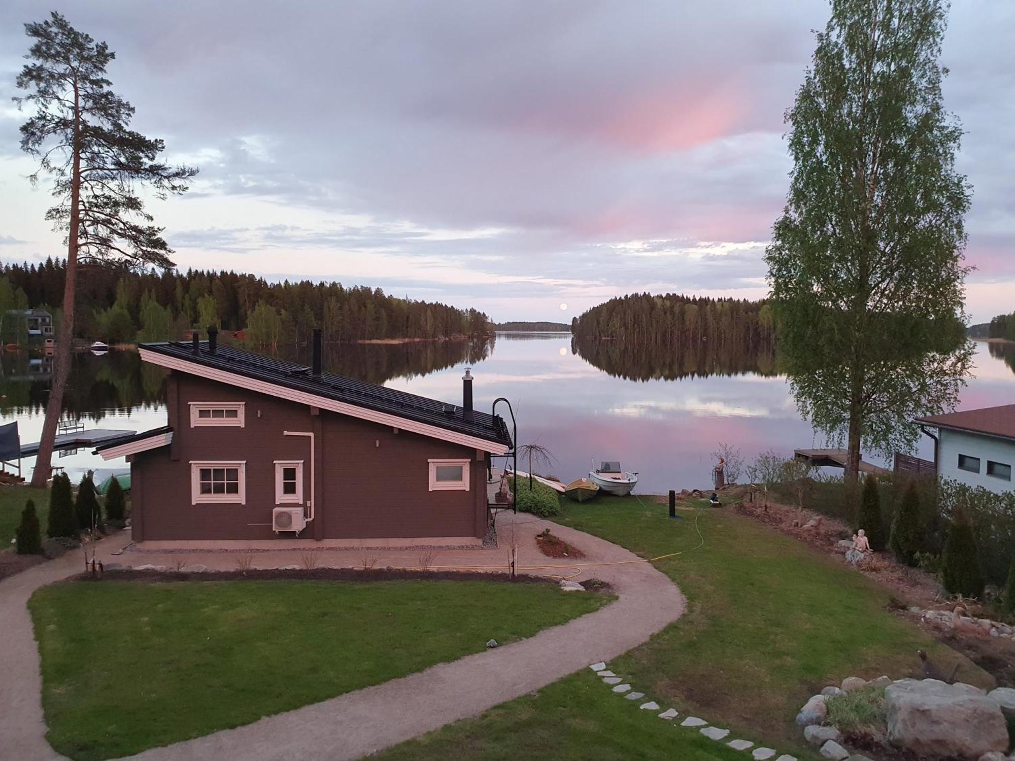 Stunning Log Cabin 45M2 On The Shore Of Kallavesi. Kuopio Eksteriør billede